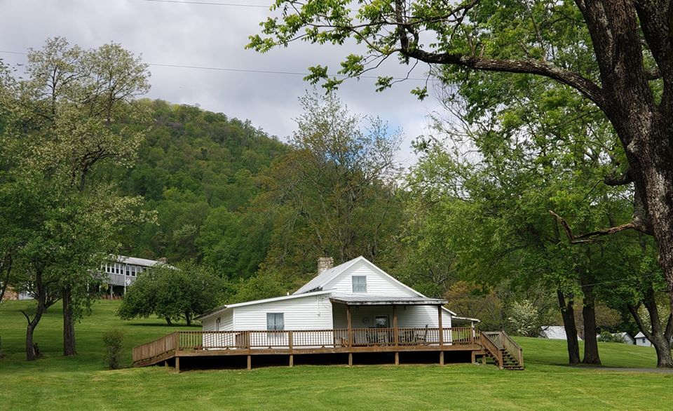Pete's House at Graves Mountain Farm & Lodges